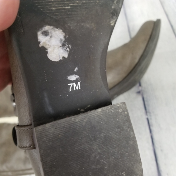 G BY GUESS | sherpa tall heeled side zip boot - Picture 12 of 12